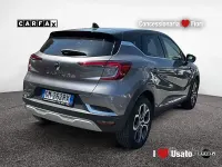 Usata Renault Captur Intens 101 CV (74 kW) 2023 Grigio SUV