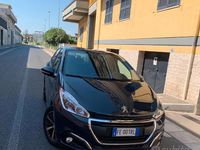Usata Peugeot 208 2016 Blu Utilitaria