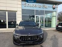 Usata Maserati Levante 250 CV (183 kW) 2021 Grigio metallizzato SUV
