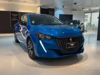 Usata Peugeot 208 GT 102 CV (75 kW) 2022 Blu Utilitaria