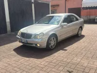 Usata Mercedes C220 Elegance 143 CV (105 kW) 2001 Berlina