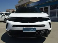 Usata Opel Mokka Elegance 131 CV (96 kW) 2023 Bianco tetto nero SUV