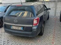 Usata Opel Astra 120 CV (88 kW) 2007 Grigio Station wagon