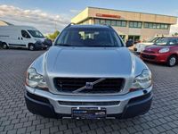 usata Volvo XC90 -- 2.4 D5 AWD Momentum 7 POSTI