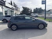 Begagnad VW Golf VIII Active 131 HK (96 kW) 2022 Grå Halvkombi