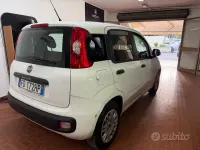 Usata Fiat Panda Lounge 69 CV (50 kW) 2016 Bianco Utilitaria