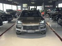 Usata Porsche Cayenne 470 CV (345 kW) 2024 Grigio SUV