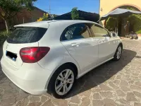 Usata Mercedes A180 109 CV (80 kW) 2017 Bianco Utilitaria