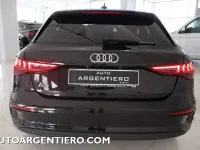 Usado Audi A3 Advanced 116 CV (85 kW) 2022 Negro Berlina