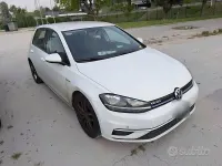 Usata VW Golf VII Sport 131 CV (96 kW) 2019 Bianco Berlina