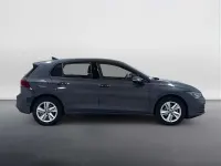 Usata VW Golf VIII Life 110 CV (80 kW) 2021 Dolphin grey metallizzato Berlina