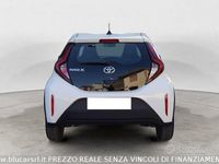 Usata Toyota Aygo X Active 72 CV (52 kW) 2022 Bianco SUV
