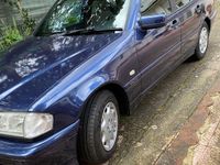 Usata Mercedes C180 Classic 122 CV (89 kW) 1999 Blu/azzurro Berlina