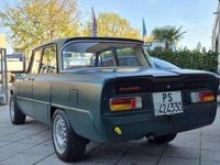 Usata Alfa Romeo Giulia Super 88 CV (64 kW) 1972 Verde Berlina