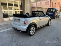 Usata Mini Cooper D Cabriolet 117 CV (86 kW) 2012 Grigio Cabrio