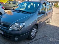 Usata Renault Modus 2002 Grigio Monovolume