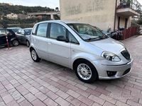 Usata Lancia Musa 95 CV (69 kW) 2011 Grigio Monovolume