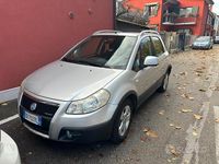 Usata Fiat Sedici Emotion 119 CV (87 kW) 2006 Grigio SUV