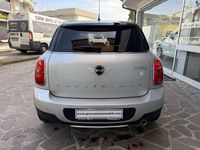 Usata Mini Cooper D Countryman Business 111 CV (81 kW) 2015 Argento SUV