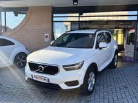 Usata Volvo XC40 Momentum 129 CV (94 kW) 2020 Bianco SUV