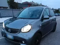 Usata Smart ForFour Prime 90 CV (66 kW) 2017 Grigio Utilitaria