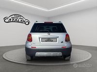 Usata Fiat Sedici 135 CV (99 kW) 2011 Grigio SUV