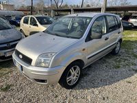 Usata Ford Fusion Zetec 79 CV (58 kW) 2003 Argento Utilitaria