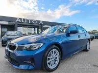 Usata BMW 318 Advantage 150 CV (110 kW) 2021 Blu/azzurro Station wagon