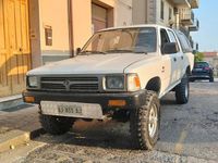 Usata Toyota HiLux 97 CV (71 kW) 1997 Bianco Pick-up