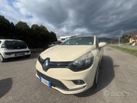 Usata Renault Clio IV Life 75 CV (55 kW) 2016 Grigio Berlina