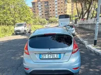 Usata Ford Fiesta 82 CV (60 kW) 2009 Blu Berlina
