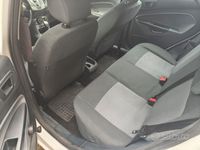 Usata Ford Fiesta 68 CV (50 kW) 2010 Bianco Utilitaria