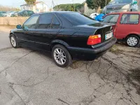 Usata BMW 318 116 CV (85 kW) 1992 Nero Berlina