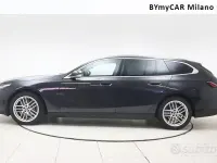 Usata BMW 540 Comfort Edition 303 CV (222 kW) 2025 Grigio Station wagon