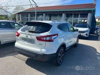 Usata Nissan Qashqai Tekna 110 CV (80 kW) 2014 Bianco SUV
