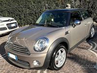 Usata Mini Cooper D Chili 110 CV (80 kW) 2009 Oro Utilitaria