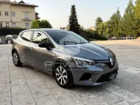 Usata Renault Clio Techno 101 CV (74 kW) 2023 Grigio Utilitaria