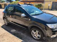Usata Dacia Sandero Stepway 90 CV (66 kW) 2017 Nero Berlina