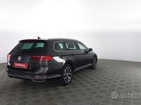 Usata VW Passat Business 120 CV (88 kW) 2020 Grigio Berlina