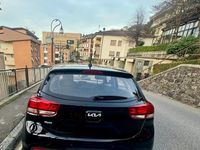 Usata Kia Rio 120 CV (88 kW) 2022 Nero Berlina