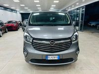 usata Opel Vivaro BITURBO 145 CV Combi 9 posti 2017