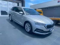 Usata Skoda Octavia Style 150 CV (110 kW) 2023 Argento Station wagon