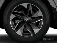 Nuova Renault Clio V 116 CV (85 kW) 2026 Nero Berlina