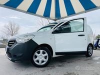 Usata Dacia Dokker Ambiance 75 CV (55 kW) 2016 Bianco Monovolume