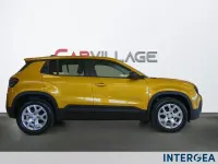 Usata Jeep Avenger Altitude 100 CV (73 kW) 2024 Oro SUV