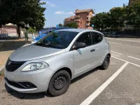 Usata Lancia Ypsilon 60 CV (44 kW) 2018 Grigio Utilitaria