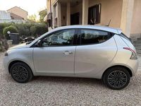 Usata Lancia Ypsilon Gold 69 CV (50 kW) 2022 Utilitaria