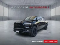 Usata RAM 1500 394 CV (289 kW) 2021 Nero Pick-up