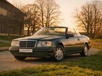 Usata Mercedes E300 220 CV (161 kW) 1992 Verde Cabrio