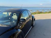 Usata VW New Beetle 90 CV (66 kW) 1999 Nero Utilitaria